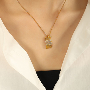 Collar con colgante geométrico a rayas, cadena de clavícula dorada de acero inoxidable para mujer, regalo, joyería XL317 - Product Image 4
