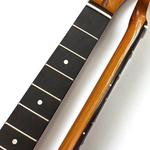 Mástil de guitarra TL de arce canadiense tostado de 22 trastes y radio de 9.5 pulgadas, personalizado para venta al por mayor - Product Image 4