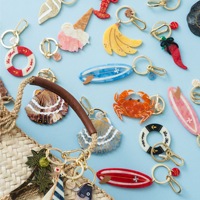 Breloques de sac en acétate Kawaii Thème Plage Océan, Design Créatif Requin, Crabe, Coquillage, Homard, Porte-clés Assortis pour Vacances d'Été, Cadeaux