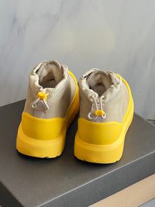 Botas de nieve de lana para hombre y mujer, a la moda para invierno, con aislamiento, impermeables, de alta calidad, lujosas, informales, suaves y transpirables - Product Image 4