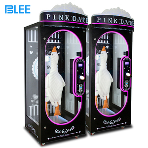 Công viên giải trí đồng tiền hoạt động cắt giảm giá của bạn Claw Quà Tặng trò chơi máy Arcade màu hồng ngày đồ chơi sang trọng giải thưởng Máy bán hàng tự động để bán - Product Image 3