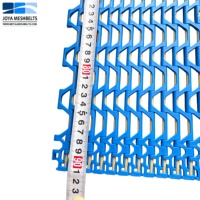 Bande transporteuse modulaire en plastique de qualité alimentaire sur mesure, grille à 48 % d'aire ouverte pour la ligne de production et de refroidissement des tortillas
