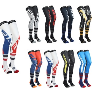 Nouvelles <span class=keywords><strong>Chaussettes</strong></span> de Compression Hautes pour Motocyclistes Automne 2025 – Protection Genou Enduro et <span class=keywords><strong>Motocross</strong></span> – Idéales pour le Sport et la Course à Pied - Product Image 5