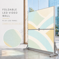 Écran LED transparent P3.91 pliable, mur vidéo 4K HDR10 avec luminosité de 1200 cd et garantie de 2 ans pour affichage en vitrine