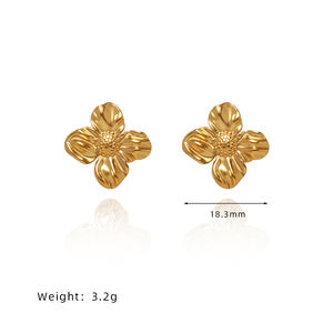 Pendientes de tuerca con diseño de flor de acero inoxidable 316L chapados en oro de 18 quilates a la moda para regalo de joyería elegante para mujer - Product Image 2