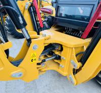 Nuovi Modelli di Terna ad Alte Prestazioni: Terne Gommata Usate Caterpillar Cat 420F e 420E (4x4)