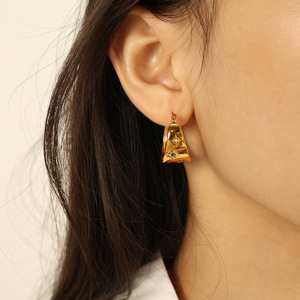 Hoop Earrings 18K Gold Plated <b>Titanium</b> Steel Inlaid Zircon Eight Pointed Star Women's Wide Hoop Everyday Wear - Product Image 4