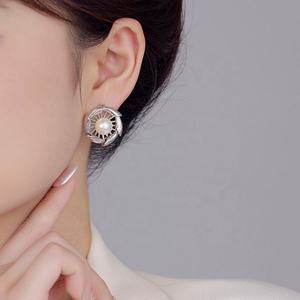 Versatile French-Style Niche Fashion <b>Stud</b> <b>Earrings</b> for Women Copper Gold Elegant Simple Bead Design Pearl New <b>Small</b> Fresh Gift - Product Image 5