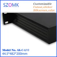 SZOMK कारखाने की आपूर्ति 1.5u 2u 3u अनुकूलित 4u धातु Rackmount 19 इंच चेसिस संलग्नक 1u माउंट सर्वर कैबिनेट रैक पैनल