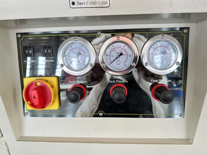 Máquina de soldadura sin costuras de dos cabezales y un solo lado para la fabricación de ventanas y puertas de PVC - Product Image 6