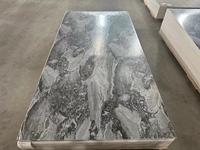Panneau mural moderne en PVC UV 1220*2440/2800mm, imperméable, blanc, noir, couleur marbre doré, motif floral, résistant à l'humidité, élégant, feuille de marbre
