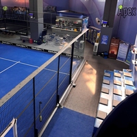 APEX Dalles de sport très demandées pour terrains de paddle-tennis et de padel intérieur, Italie, Espagne, Royaume-Uni, équipe d'installation de terrains de padel