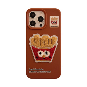 Biscuits brodés frites Burger Ins style <span class=keywords><strong>coque</strong></span> de téléphone pour <span class=keywords><strong>iphone</strong></span> 16 15 14 <span class=keywords><strong>13</strong></span> Pro Max nourriture frites 3D peluche couverture souple - Product Image 1