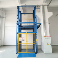 Chaîne de guidage à fonctionnement fluide pour élévateur hydraulique de marchandises avec verrou de sécurité anti-chute pour la manutention de marchandises sur plusieurs niveaux dans les usines industrielles