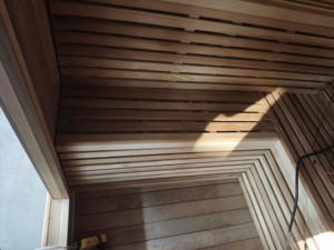 Sauna Cuadrada Exterior de Cedro Rojo Canadiense para 4-6 Personas con Puerta de Vidrio y Estufa de Leña o Eléctrica - Product Image 5