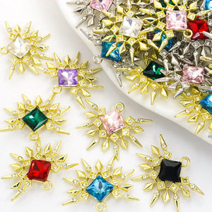Colgante de Aleación Dorada con Dije de Estrella Radiante y Piedra de Cristal Cuadrada para Adorno de Traje de Danza Flamenca - Product Image 1