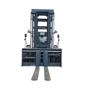 Nueva carretilla elevadora diésel de 25 toneladas, 28 toneladas, 30 toneladas para manejo de contenedores vacíos, mástil de 2 niveles con elevación de 4M para usos de carga pesada - Product Image 3