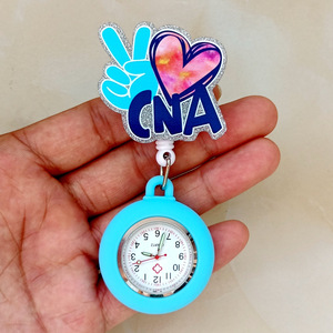 Porte-badge rétractable en PVC brillant motif dessin animé pour infirmière et médecin, avec clip de montre de poche médicale pour hôpital - Product Image 4