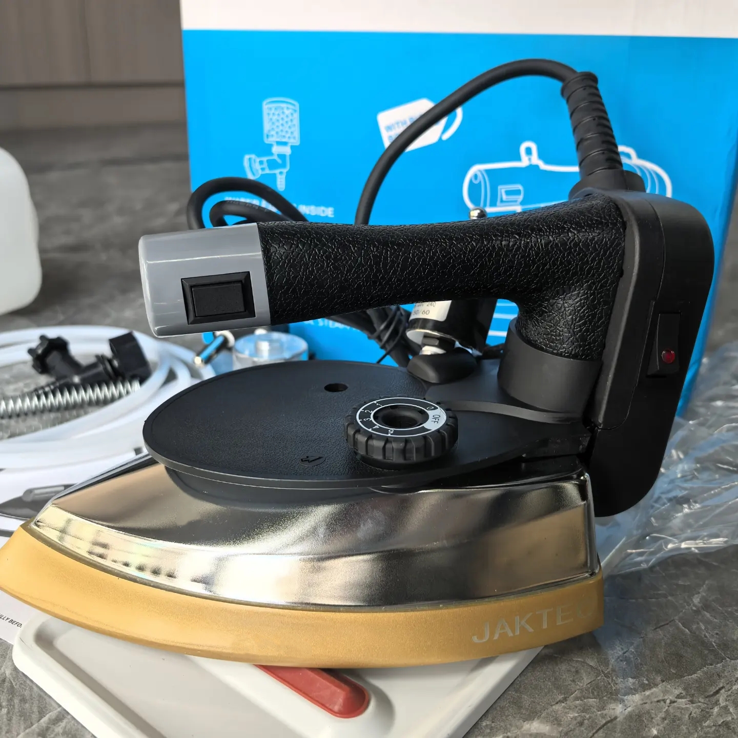 Cordless Steam Iron Korea Steam Press with Ceramic Soleplate