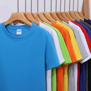 Camisetas de Poliéster Lisas al por Mayor, Baratas, con Logotipo Personalizado, Impresas con Serigrafía, de Secado Rápido, Manga Corta, Cuello Redondo, Corte Regular, Unisex - Product Image 1