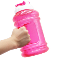Bouteille d'eau de 2 litres à vendre, bidons en plastique noir et blanc de 74 oz, bouteilles de jus en plastique vides de 2 litres (demi-gallon)