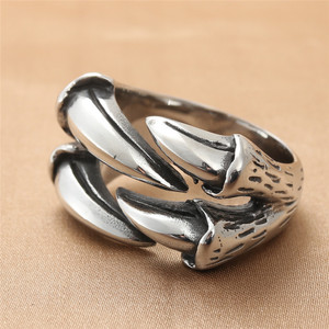 Anillo de Garra de Animal de Acero Inoxidable para Hombre, Estilo Punk, Diseño Geométrico Retro, Color Plateado, Joyería de Regalo Dongguan 213010 - Product Image 1