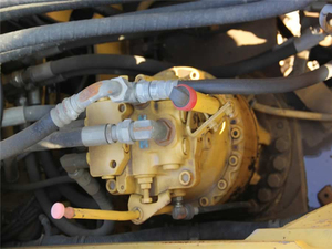 Excavatrice Komatsu PC160 d'occasion économique, faible consommation de carburant, entretien simple, faibles coûts d'exploitation, 29 tonnes, godet de 1,7 m - Product Image 6