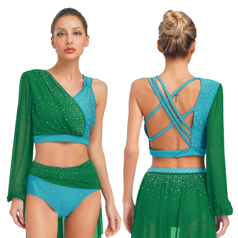 มีสีเขียวขุ่น