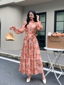 Robe mi-longue en mousseline de soie florale de style français pour femmes élégant ourlet large avec taille empire nouveau style décontracté pour la saison de printemps - Product Image 2