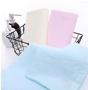 Serviette de bain en polyester et nylon de haute qualité, tissée à la machine, séchage rapide, super absorbante, pour la maison et l'hôtel - Product Image 2