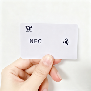 Carte à puce NFC215 en plastique blanc CR80, imprimable, PVC avec puce, étanche, carte d'accès RFID pour hôtel - Product Image 2