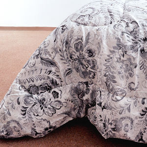 <strong>Luxury</strong> Printed <strong>Black</strong> Floral 10PCS <strong>Bedding</strong> <strong>Set</strong> 75gsm Microfiber Polyester Comforter <strong>Set</strong> - Product Image 6