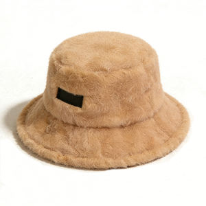 Chapeau bob en fausse fourrure pour femme, chaud et moelleux, idéal pour l'hiver et les activités décontractées en extérieur - Product Image 5