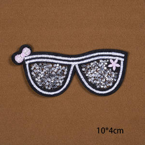 Appliques adhésives à repasser sur appliques étoiles métalliques dorées brillantes patchs de <span class=keywords><strong>broderie</strong></span> pour lunettes vente en gros - Product Image 2