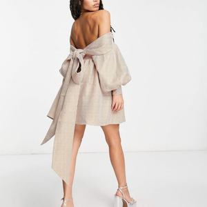 Nouvelle Robe Courte Été à Épaules Dénudées de Haute Qualité avec Nœud et Dos Nu à Carreaux pour Femme - Product Image 2