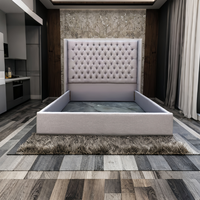 Ensemble de meubles de chambre à coucher modernes de luxe de taille Queen King Size avec boutons, tête de lit, cadre en bois, couverture en tissu de lin, lit souple