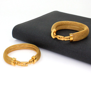 Ensemble de bijoux hip-hop unique, style minimaliste européen et américain, en acier inoxydable titane, avec bracelet et collier à mailles entrelacées - Product Image 2