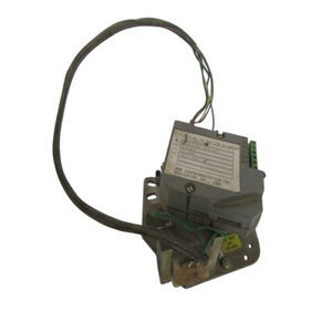 30130 DEG <span class=keywords><strong>F</strong></span> TEMPERATUR SCHALTER RTD 100 OHM FLAT UNMP - Product Image 1