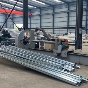 Poteaux coniques 76-140mm lampadaires en stock pour la vente en gros de 2m, 2.6m, 3m, 3.5m Tube en acier galvanisé Poteaux d'éclairage de jardin - Product Image 4