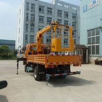 Grue mobile télécommandée HAOY de 3,2 tonnes, type plateforme, montée sur camion pour éclairage public