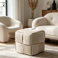 Pouf carré texturé en chenille beige neutre français, tabouret ottoman tissé à motif quadrillé, repose-pieds d'appoint polyvalent