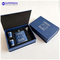 Ensemble cadeau de flacons à whisky en cuir vierge pour gravure laser, avec gravure laser de logo personnalisé sur flacon en cuir PU