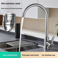 Robinet de cuisine OEM moderne et simple, à montage sur plan, avec douchette extractible, en acier inoxydable 304, double usage eau froide et chaude, finition brossée