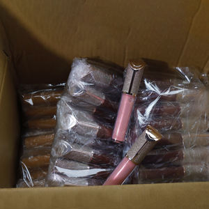 Cosmétiques Maquillage Gloss à lèvres longue tenue Vegan Haute qualité Haute pigmentation Paillettes Gloss nude Brillant Gloss à lèvres diamant - Product Image 6