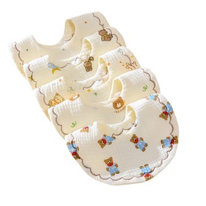 Bavoirs pour bébés en silicone imperméable, motif animal coloré, avec anneau de dentition, couverture intégrale 360°, personnalisables pour garçons et avec broderie - Product Image 1