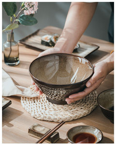 Vaisselle en céramique ronde vintage fabriquée sur mesure en Chine pour restaurant - Product Image 1