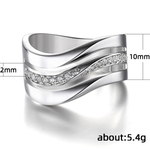 Anello a Tre Onde per Donne, Accessorio Minimalista e Alla Moda per Feste, Regalo - Product Image 5