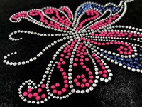 2025 le plus populaire Hot Fix fer sur strass transfert Bling fer Motifs sur patchs modèle Motif Design pour t-shirt