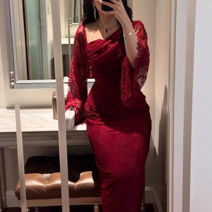 Robe de soirée à décolleté plongeant ornée de perles et de diamants pour soirée privée, robe de créateur pour mondaines, tenue de soirée formelle, dîner privé de célébrités - Product Image 1