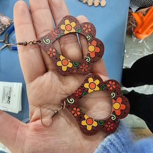 Pendientes de madera Pendientes colgantes de flores huecas en forma de gota creativas para mujeres Uionen 1147 - Product Image 5